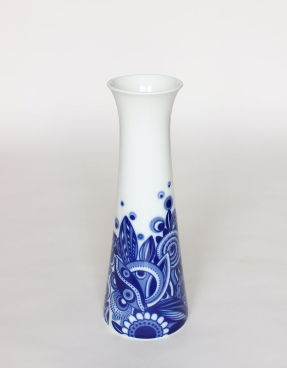 Tall Blue & White Kaiser Vase