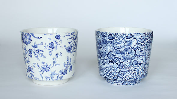 Pair of Wedgewood Pots  'Wildflowers' & 'Gainsborough'  Perfect condition  H120 x D130mm  pair of vintage plant pots