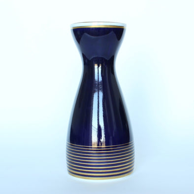 Weimar Porzellanmanufaktur  Echt Weimar Kobalt Vase  Height 215mm / Max Diameter 97mm